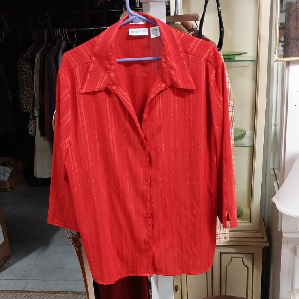 Apparenza 3/4 Sleeve Red Button-Up Shirt